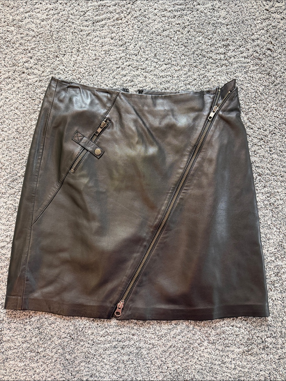 CACHE 💯 Lamb Leather Mini Skirt